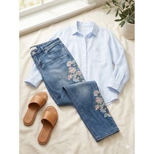 J. Jill Authentic Fit Cropped Jeans Womens 10 Blue Floral Embroidered Denim